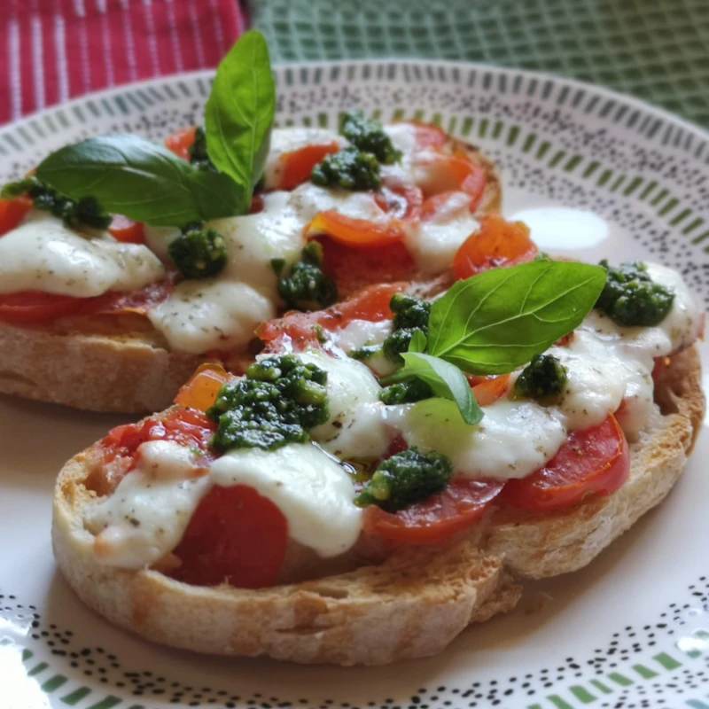 bruchetta with pesto