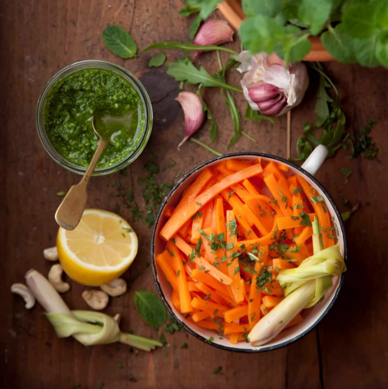rocket pesto and carrots with lemongrass